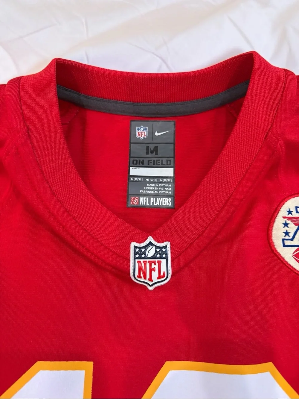 Nike NFL Youth Medium (10-12) Kansas City Chiefs Tyreek Hill #10 Jersey On Field
